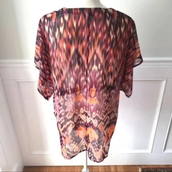 CAbi V Neck Printed Blouse Tunic Top XS Red Orange - Picture 2 of 4